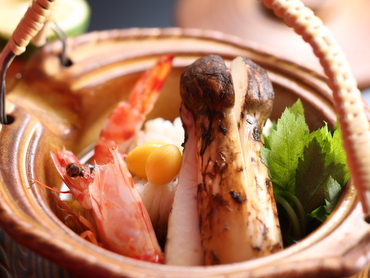 松茸の土瓶蒸し