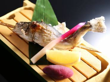 活鮎の塩焼き